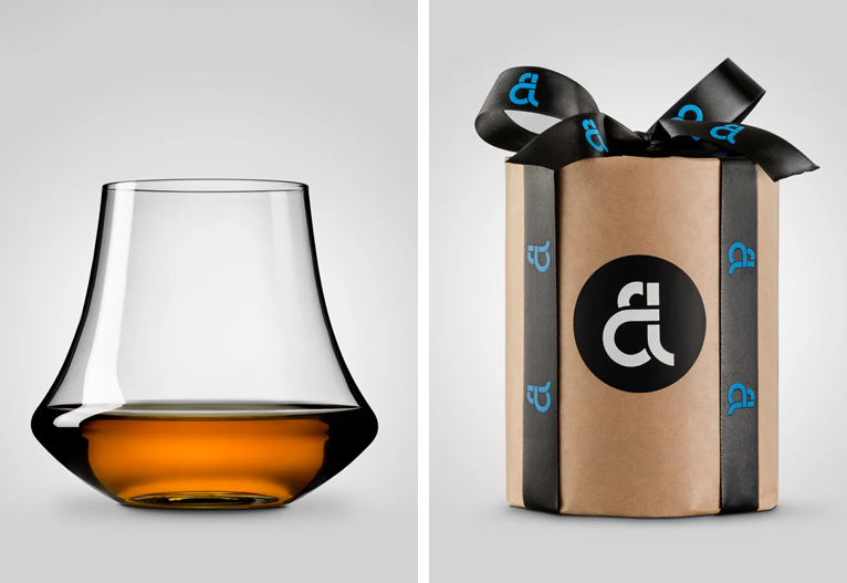 Denver & Liely Whisky Glass.