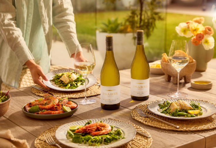 Outdoor lunch with Isabel Estate wines review.