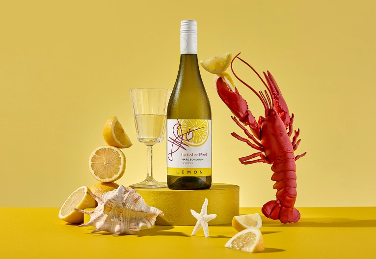 Lobster Reef Flavours Lemon Pinot Gris bottle.